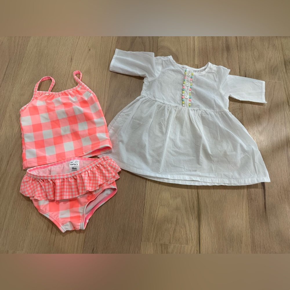 Carter’s baby girl swimwear  3 pcs set. Sz 9months